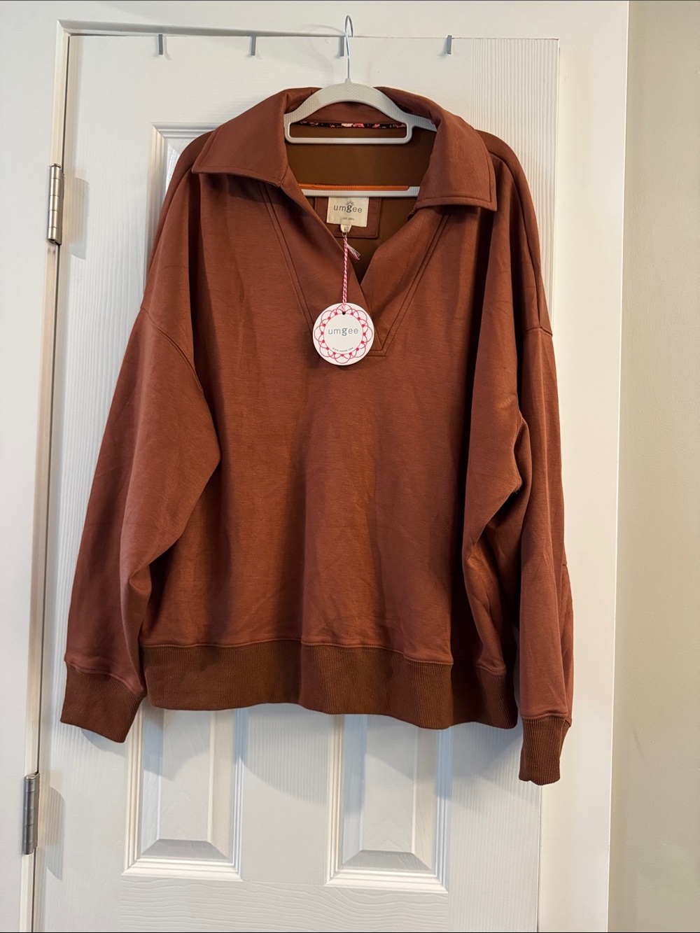 Umgee Rust Brown V-Neck Pullover Sweatshirt
